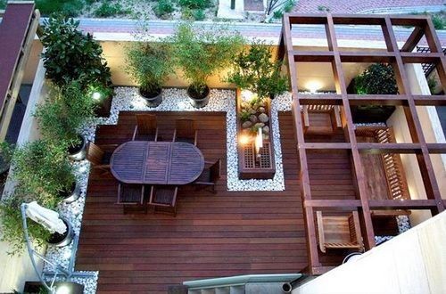 استفاده از سنگ و شن برای تزئئین باغچه استفاده از سنگ و شن برای تزئئین باغچه