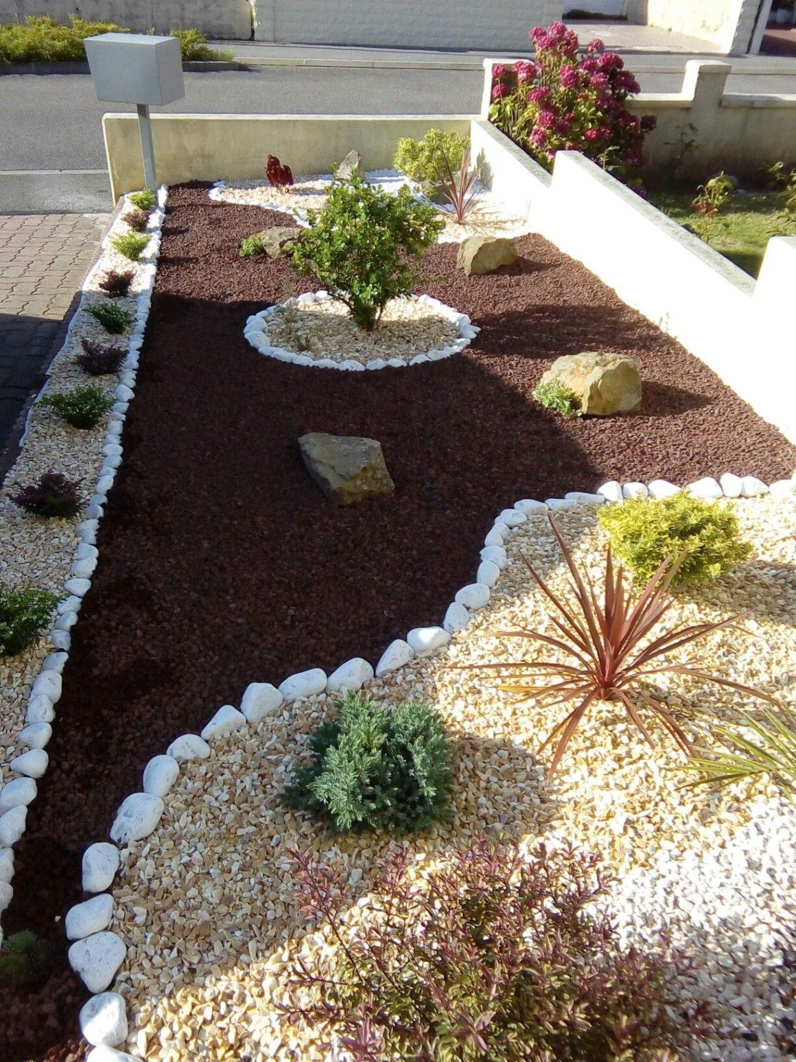 سنگ و شن برای باغچه20