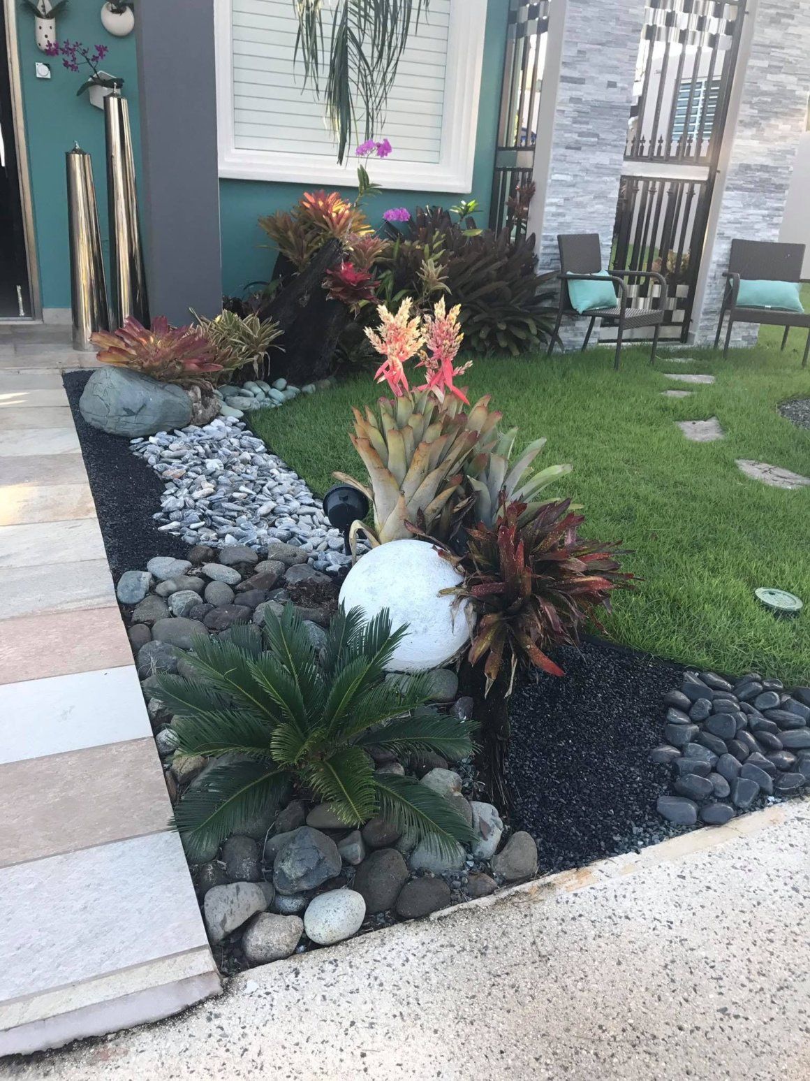سنگ و شن برای باغچه33