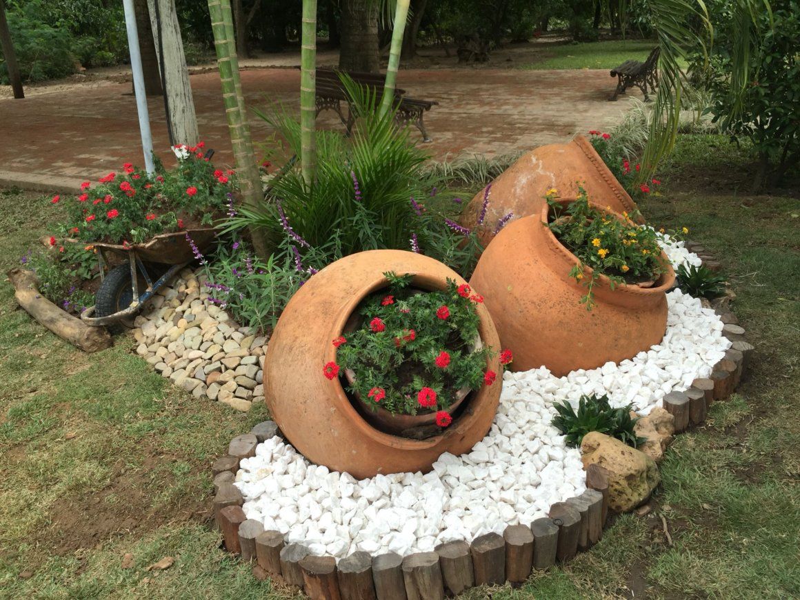 سنگ و شن برای باغچه41