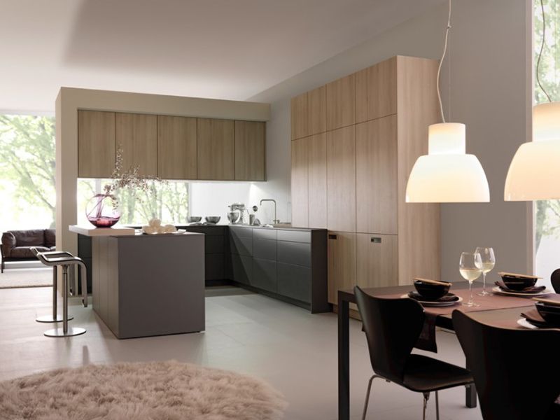 کابینت آشپزخانه سفید و مشکی و چوب