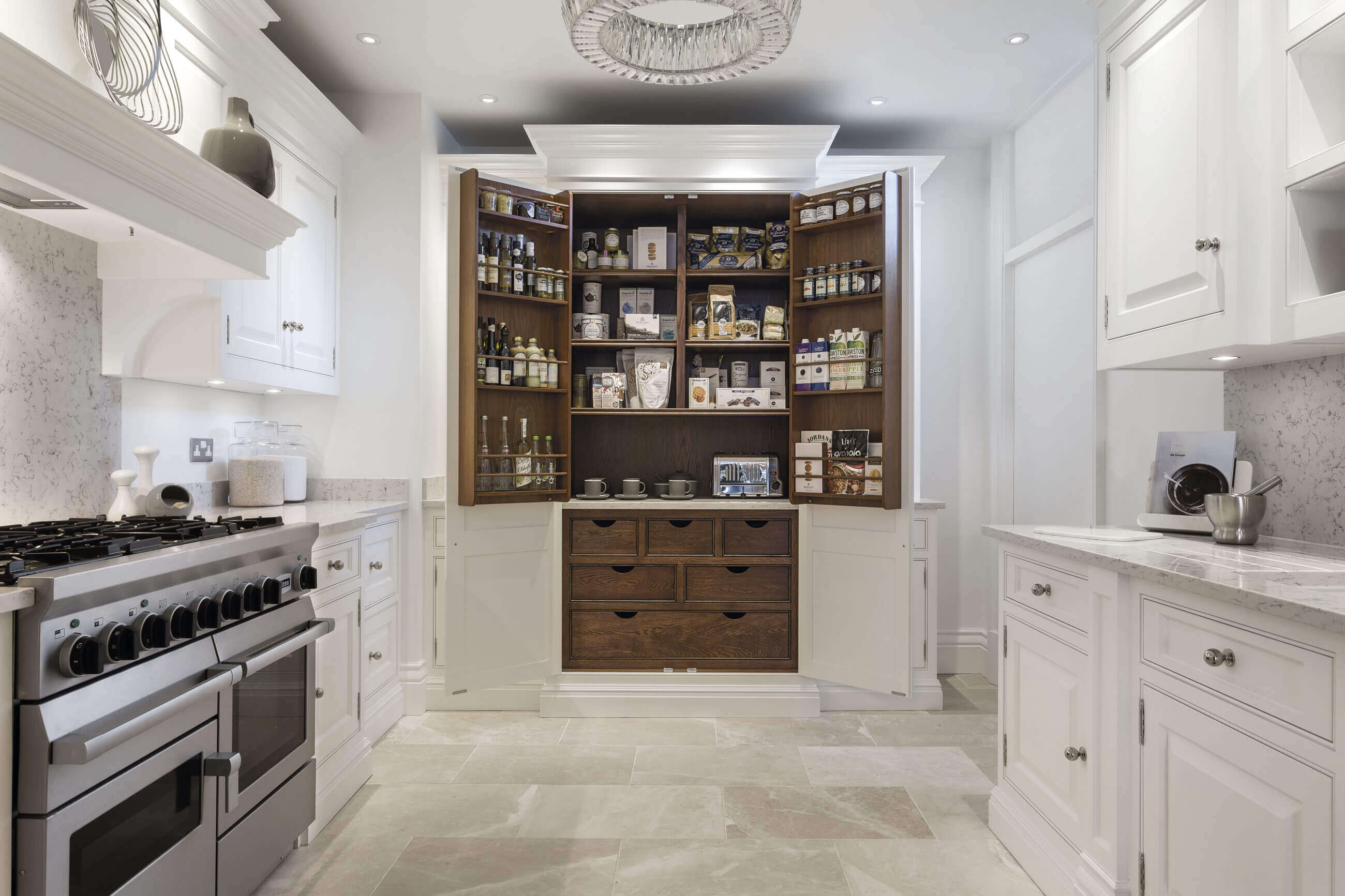 زیباترین رنگ بندی کابینت آشپزخانه