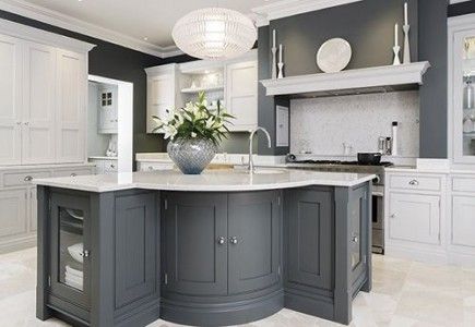 رنگ طوسی و نوک مدادی برای کابینت آشپزخانه