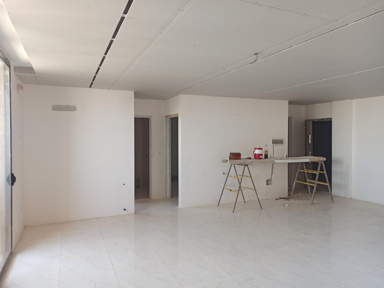 تحول شگفت‌انگیز یک آپارتمان ۹۰ متری