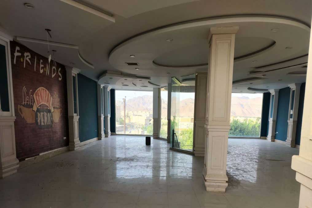 طراحی و دکوراسیون فست فود رستوران پارامونت